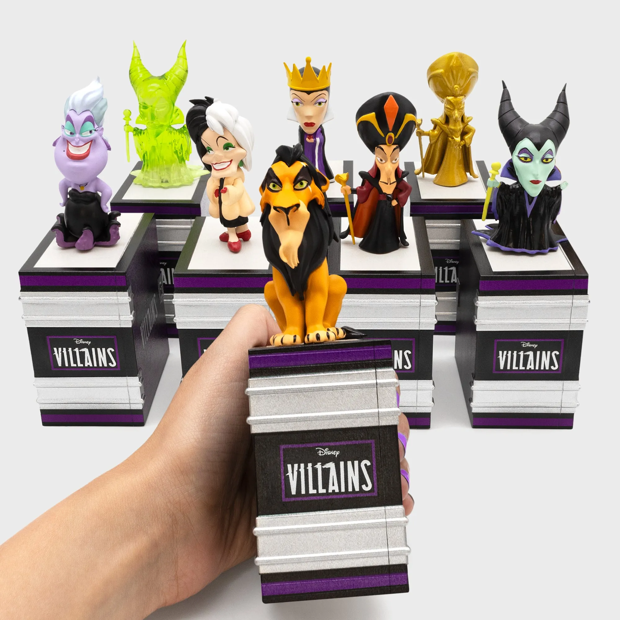 Disney - Disney Villains Smols Blind Box Collectible Figures