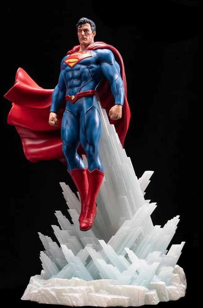 Superman Rebirth 1/6 Scale Statue