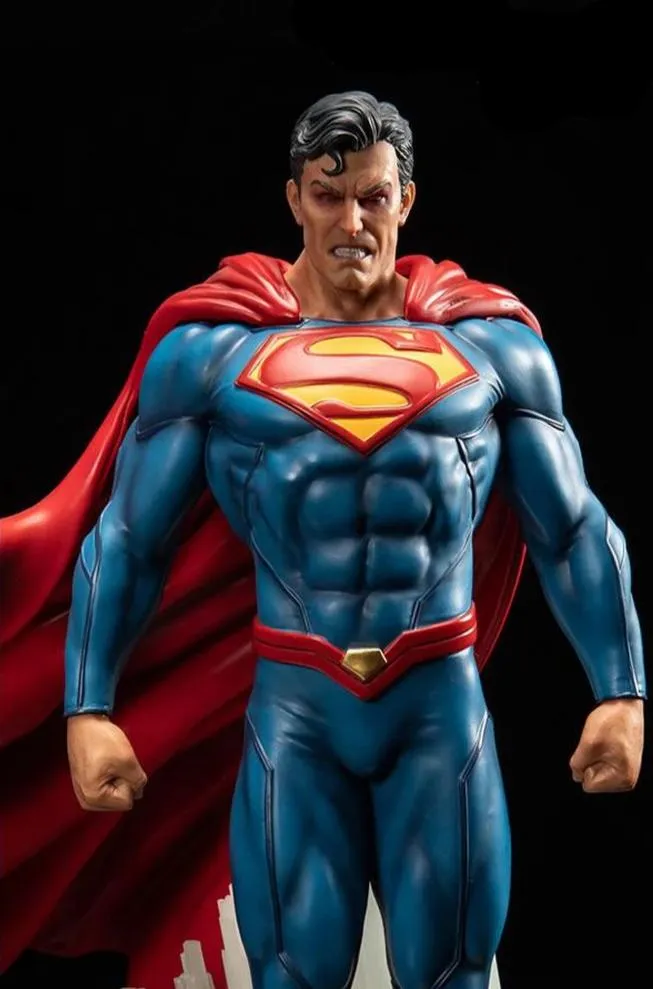 Superman Rebirth 1/6 Scale Statue