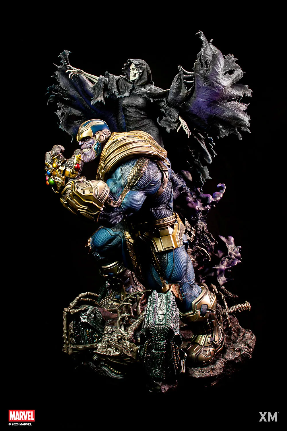 XM STUDIOS MARVEL THANOS WITH LADY DEATH 1/4 SCALE