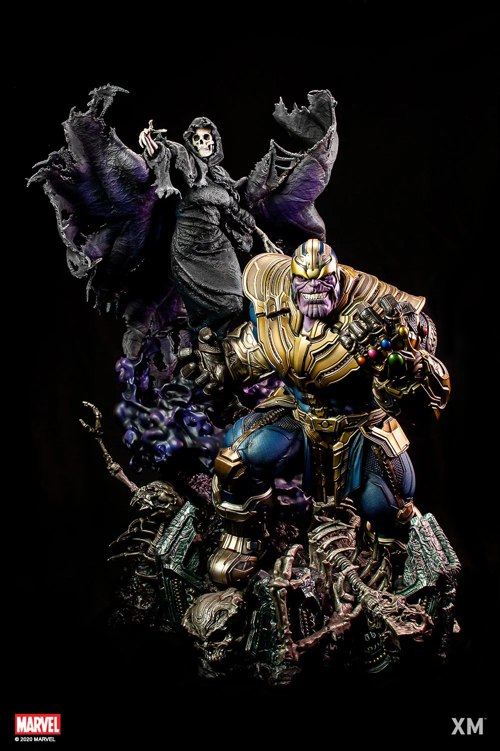 XM STUDIOS MARVEL THANOS WITH LADY DEATH 1/4 SCALE